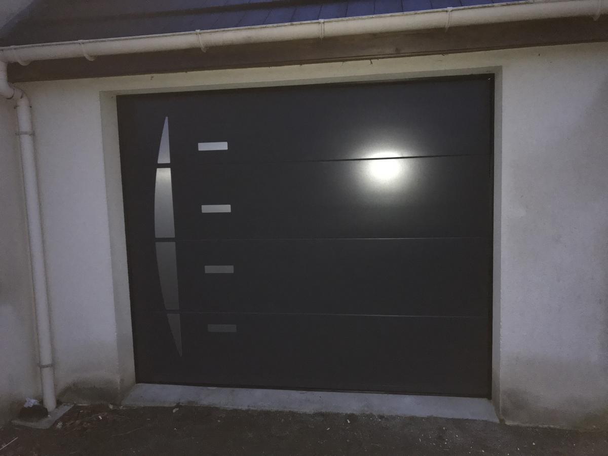 Porte de garage insert inox ral 7016